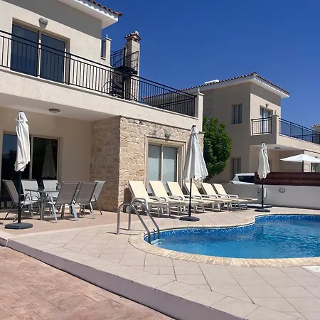 Merope Irena 2 Villa Polis