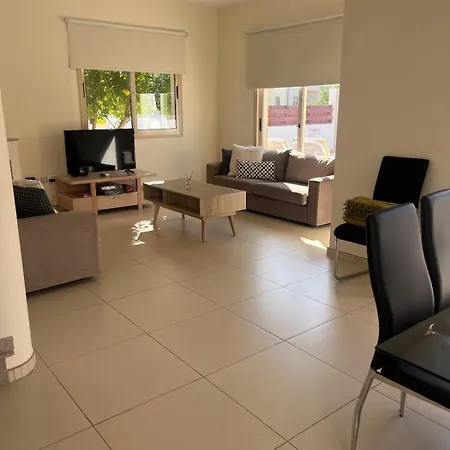 Merope Irena 2 Polis