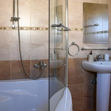 Merope Irena 2 Villa