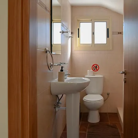 Merope Irena 2 Villa