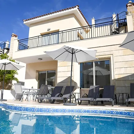 Merope Irena 2 Polis