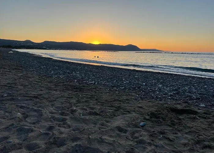 Merope Irena 2 ヴィラ *