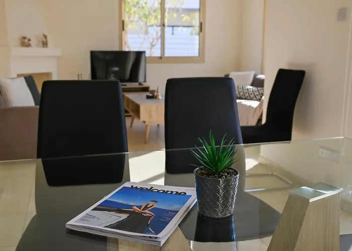 ヴィラ Merope Irena 2 Polis