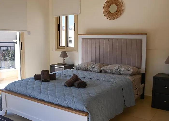 Merope Irena 2 ヴィラ *