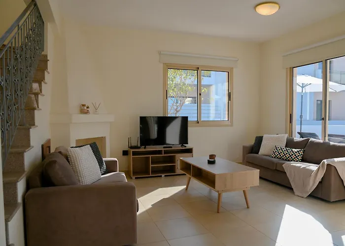 Merope Irena 2 Polis