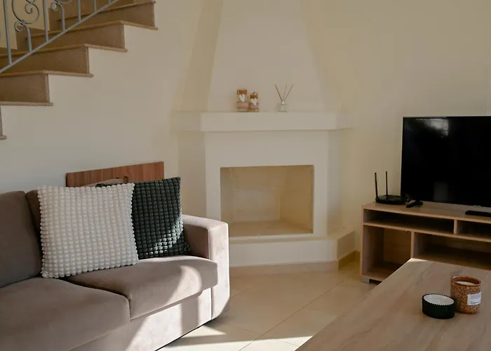 Merope Irena 2 ヴィラ Polis